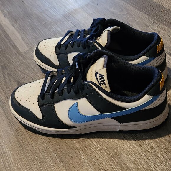 Nike dunks - Picture 2 of 4